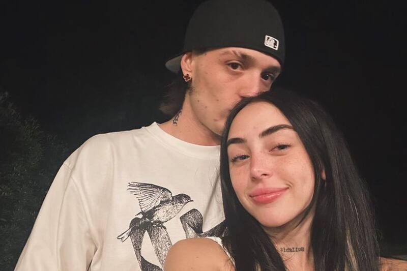 se mostraron despreocupados de la polémica en torno a la participación del artista mexicano en el Festival de Viña.