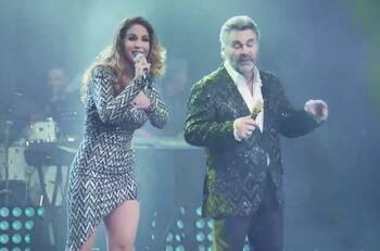 Concierto de Mijares y Lucero: Hay tanta chispa y complicidad que hasta se toman de la mano