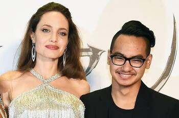 Hijos de Angelina Jolie captados divirtiéndose en un show nocturno con amigos