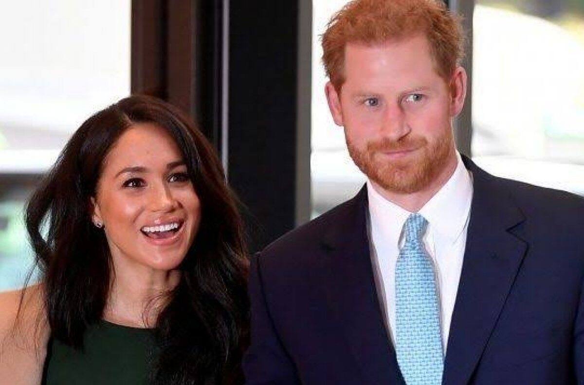 El príncipe Harry y Meghan Markle protagonizan un romántico momento en el juego de Los Lakers