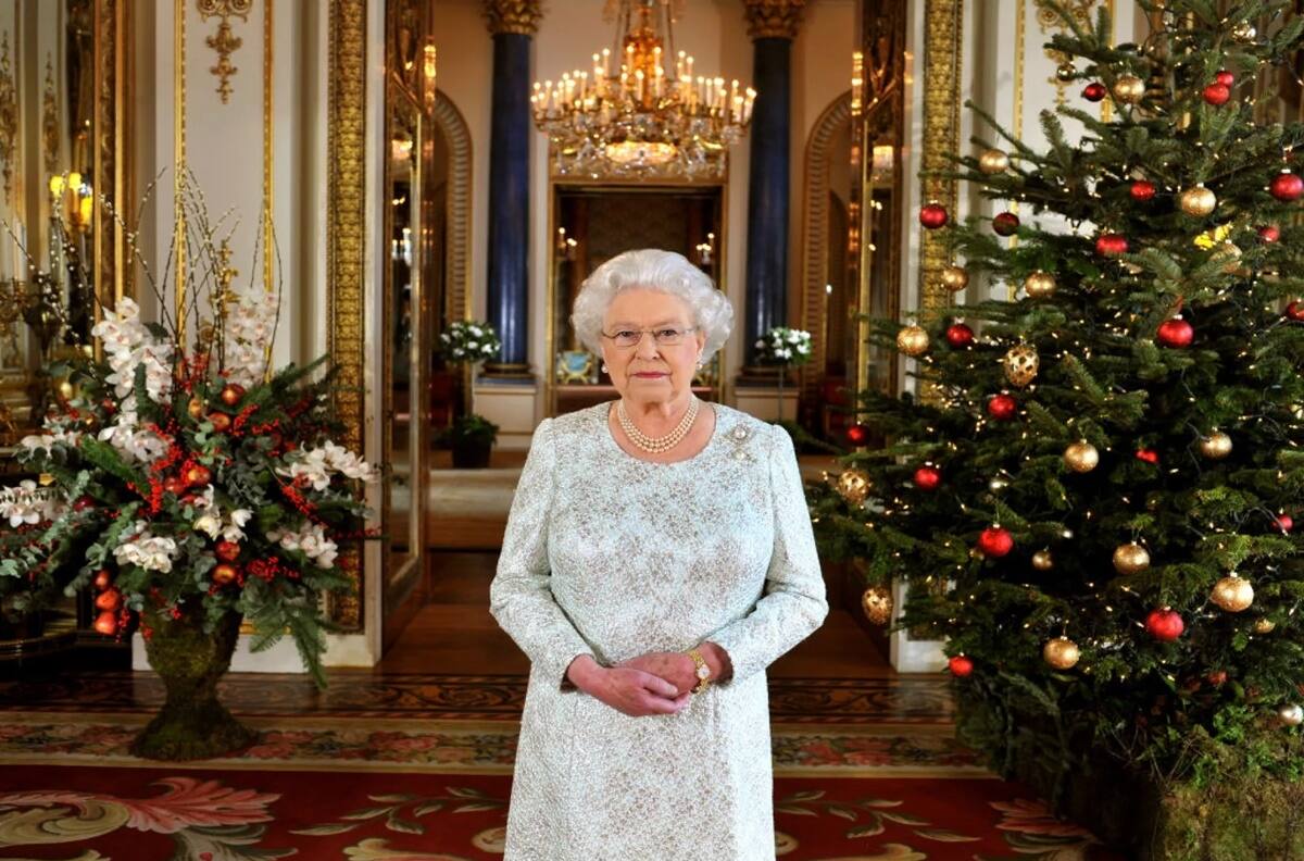 Conoce las reglas de la realeza británica para decorar sus árboles de Navidad, nunca verás este adorno