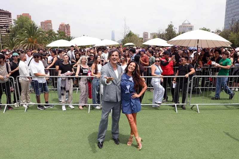Sergio Lagos y Karla Constant estuvieron en el evento en Centro Parque. Foto: Canal 13