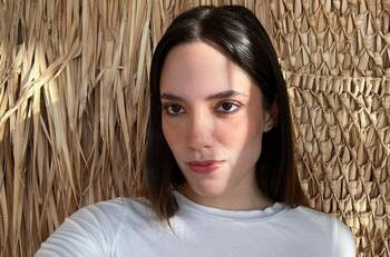 América Fernández, hija de El Potrillo, celebra su primer mes de noviazgo