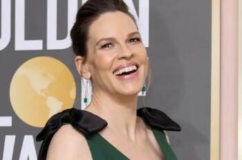 Hilary Swank presenta a sus mellizos con una muy tierna fotografía