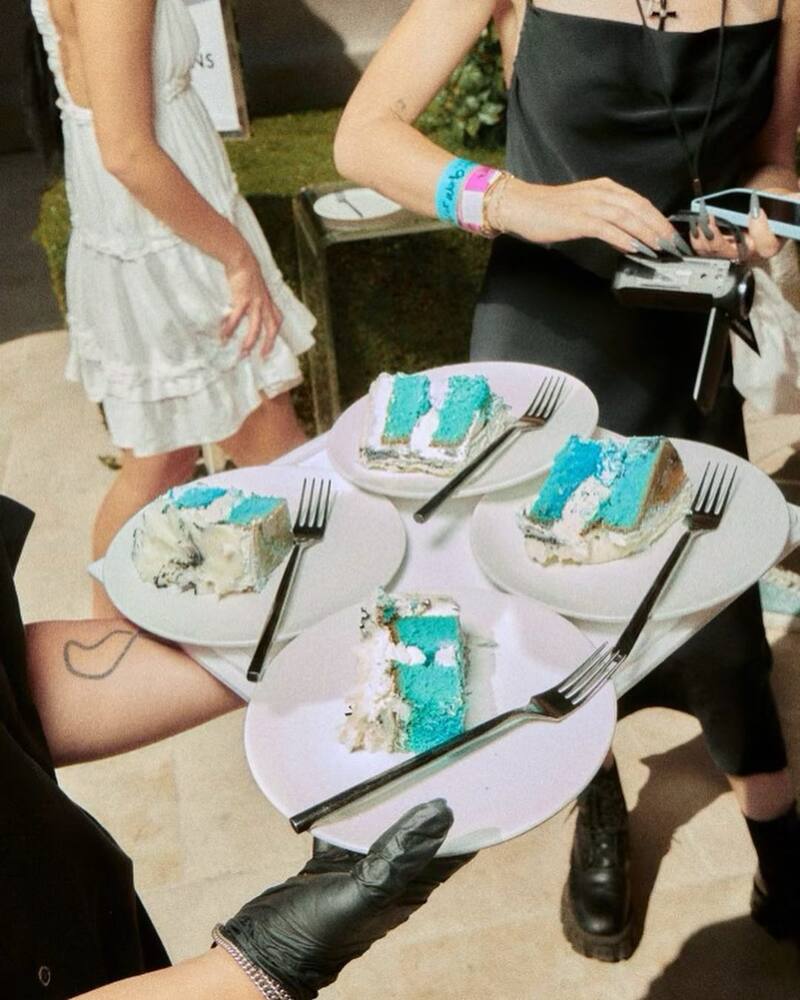 La pareja espera un niño.