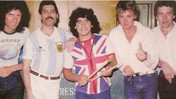 Freddie Mercury: el día en que Maradona se subió al escenario con Queen