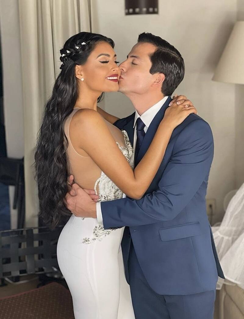 Kristal Silva Así fue la boda religiosa de la conductora de "Venga la alegría" - Créditos: Instagra,m @kristalsilva_
