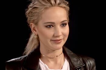 Jennifer Lawrence pasea por Nueva York “muy embarazada”