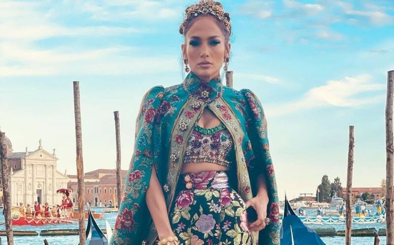 Jennifer Lopez JLo in the block - Créditos: Instagram