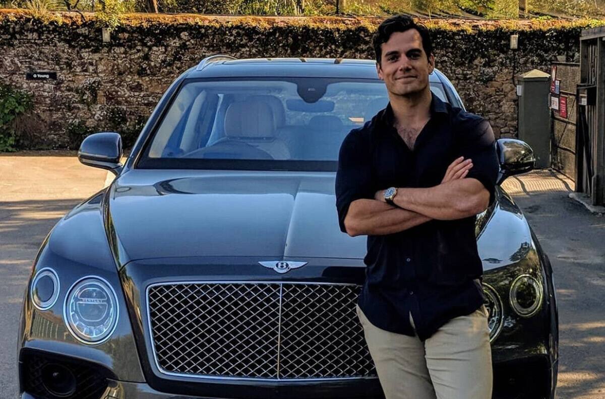 Henry Cavill audicionó para ser James Bond desde 2006 y lo rechazaron por su peso