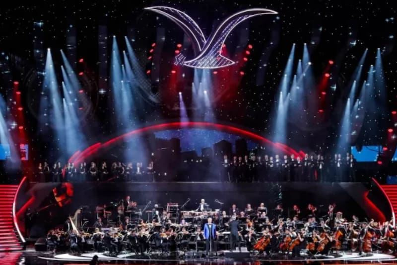 El certamen traería a Chile a importante figura internacional para la semana festivalera.