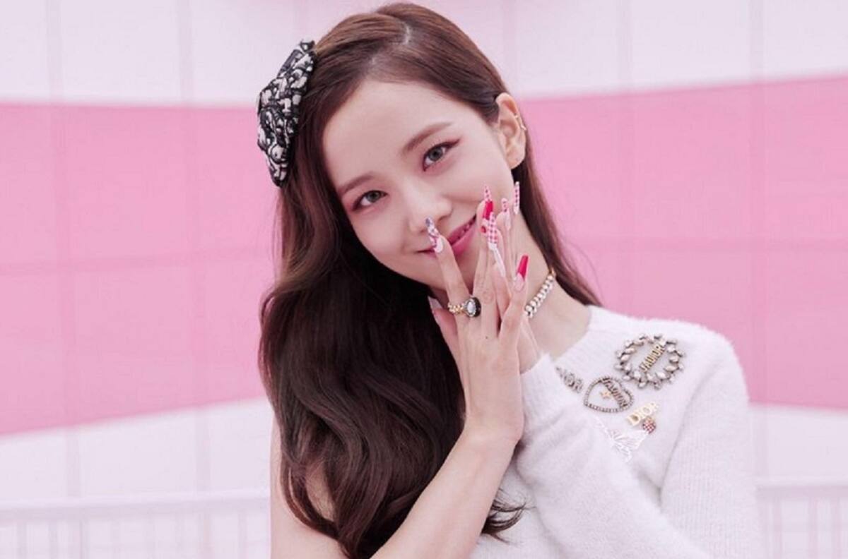 Jisoo de Blackpink habla sobre la reacción de las demás integrantes en su debut como actriz