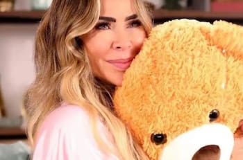 Aylín Mujica revela sus secretos de vida saludable: La jugoterapia, la yoga y los tratamientos faciales son clave