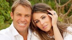 Elizabeth Hurley rinde tributo a su ex, la estrella del críquet Shane Warner fallecido de un ataque al corazón