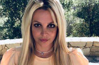 Ex esposo de Britney Spears se quedará en la cárcel tras colarse a su casa el día de su boda