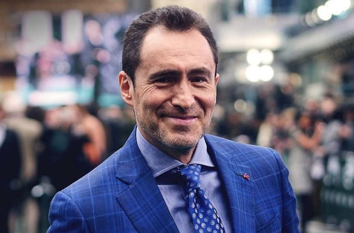 Demián Bichir y Victoria Aletta confirman noviazgo con foto en Instagram