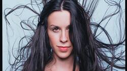 Alanis Morissette fue agredida sexualmente a los 15 años por varios hombres