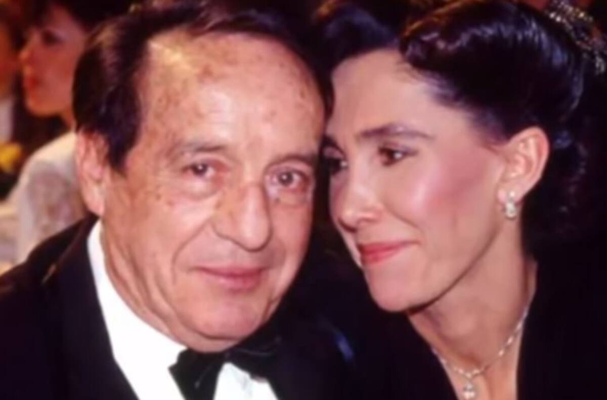 Roberto Gómez Bolaños "Chespirito" y Florinda Meza: así fue el primer beso entre los actores