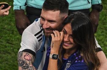 Con lágrimas en los ojos celebró Antonela Roccuzzo el campeonato de Messi en el Mundial