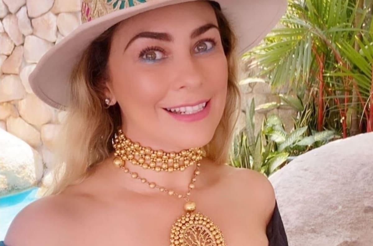 Aracely Arámbula habla conmovida sobre la muerte de su papá