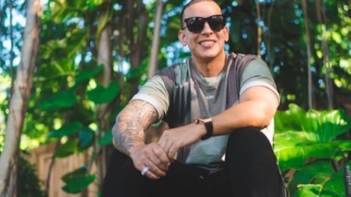 Daddy Yankee y su esposa Mireddys González no escatiman en amor