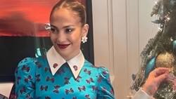 Jennifer López presume la mesa navideña que compartió con Ben Affleck