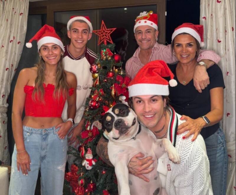 Famosos celebraron la Navidad junto a sus seres queridos.