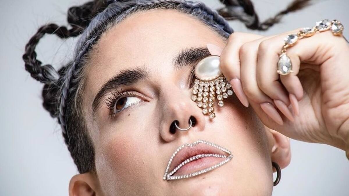 Entrópica, Álex Anwandter y Rubio: celebridades latines no binarios que marcan tendencia ¡Síguelos!
