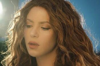 La espera terminó: Shakira lanza material pop en inglés