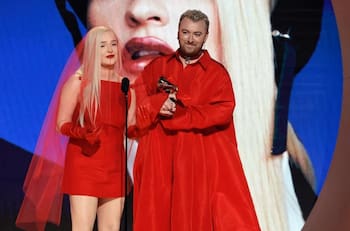 Kim Petras se convierte en la primera mujer transgénero en ganar un Grammy