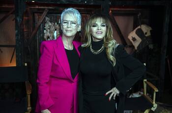 Jamie Lee Curtis y Lucía Méndez tuvieron breve charla sobre cine de terror