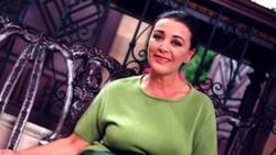 Sylvia Pasquel recrea la divertida escena del colchón de la telenovela "Amarte es mi pecado"