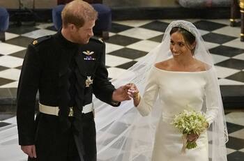 Meghan Markle lució el vestido de novia más buscado en la última década