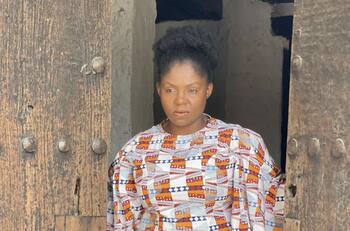 Conoce al diseñador que le da todo el color y estilo al vestuario de Francia Márquez