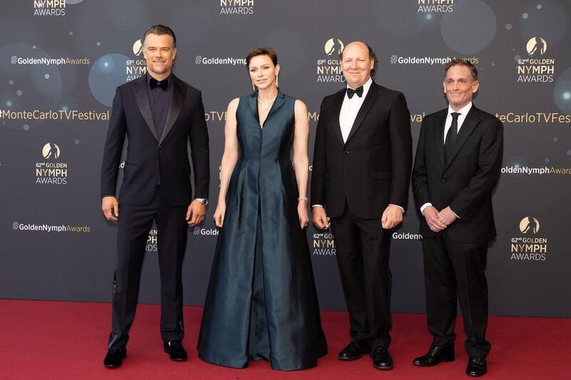 La princesa de Mónaco deslumbró a su paso por la alfombra roja del Festival de Televisión de Montecarlo