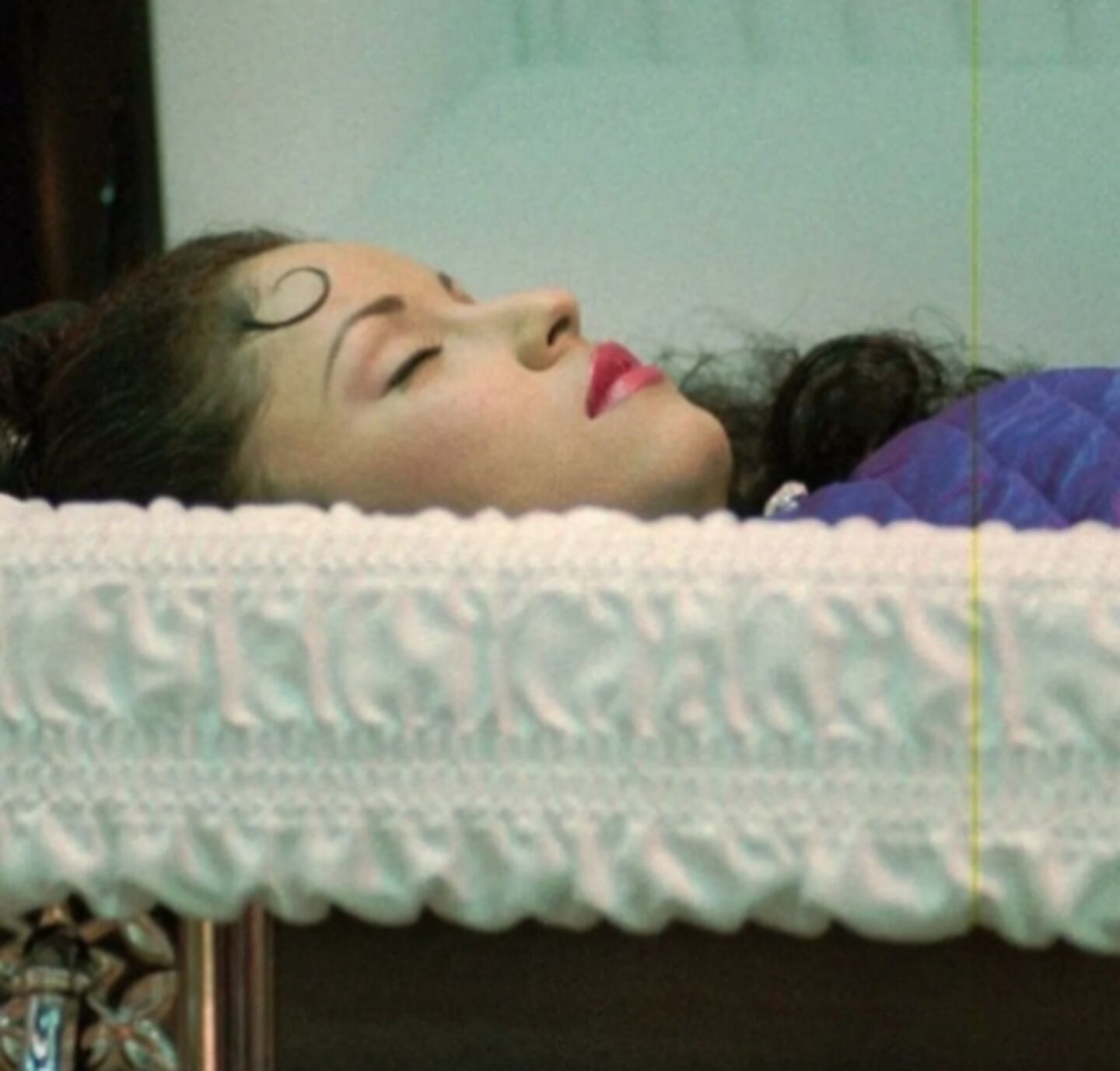 Así anunciaron el asesinato de Selena Quintanilla los diarios