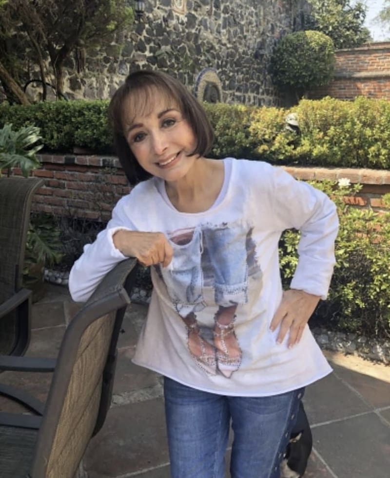 Maria Antonieta de las Nieves asegura que no volverá a posar en bikini Se encuentra abierta al amor - Créditos: instagram: @lachilindrina_oficial