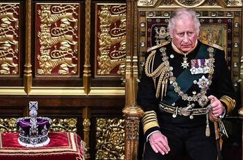 Muere Reina Isabel II: Este es el proceso de sucesión de un monarca británico