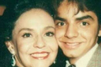 Eugenio Derbez lamenta que su madre no pueda ver sus éxitos