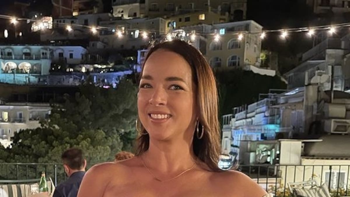Adamari Lopez se hace tratamientos estéticos en una clínica facial y lo comparte