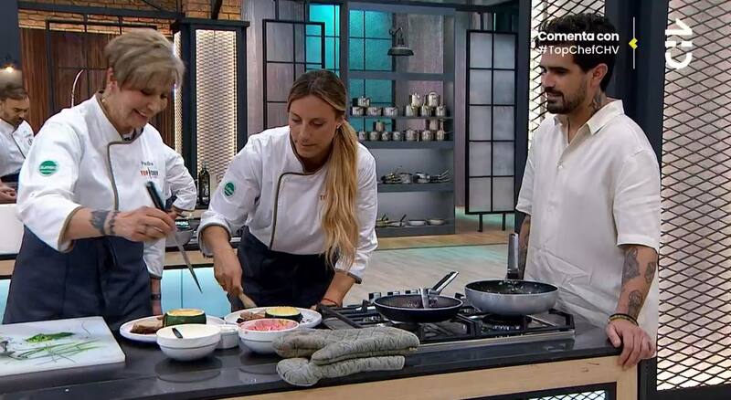 Paulina Nin y Trinidad Cerda tuvieron conflictos al cocinar juntas. Créditos: Pantallazo CHV