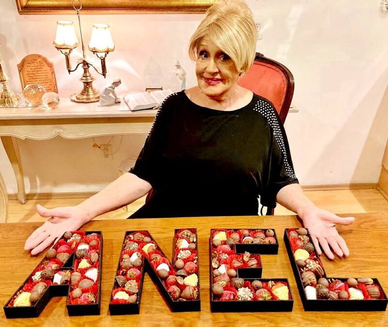 Anel Noreña Y ya solo espera cita en el juzgado en Estados Unidos para que el testamento de El Príncipe de la Canción sea reconocido allá - Créditos: Instagram de @anel_norenamx