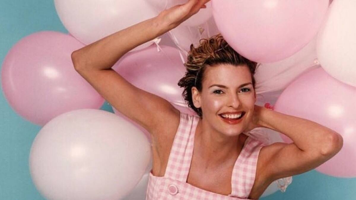 Linda Evangelista es captada en Nueva York sin maquillaje