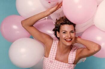 Linda Evangelista es captada en Nueva York sin maquillaje