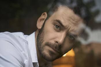 Diego Cadavid: ¿quién es el actor detrás de Iván Vallejo en “Café con aroma de mujer”?