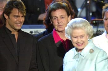 Reina Isabel II: Ricky Martin dedica conmovedor mensaje a la monarca tras su fallecimiento