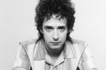 Tía de Gustavo Cerati narra los días en coma del cantante: "Una cara preciosa"