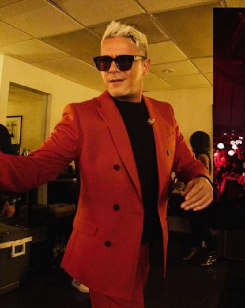 Guitarrista de Alejandro Sanz vivió bochornoso momento por parte del cantante en pleno show - Créditos: Instagram