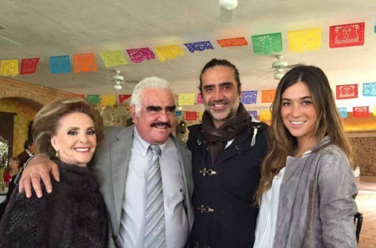 Vicente Fernández podría pasar Navidad en el rancho "Los Tres Potrillos"