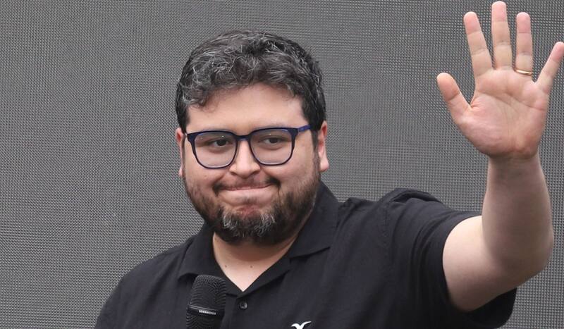 rompe el silencio tras polémico tuit sobre la muerte de Sebastián Piñera.